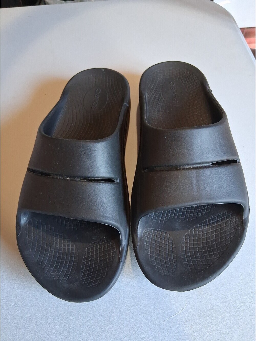 OOFOS OOahh recovery slide sandals Unisex Black  Men’s 8 Women’s 10  EU 41